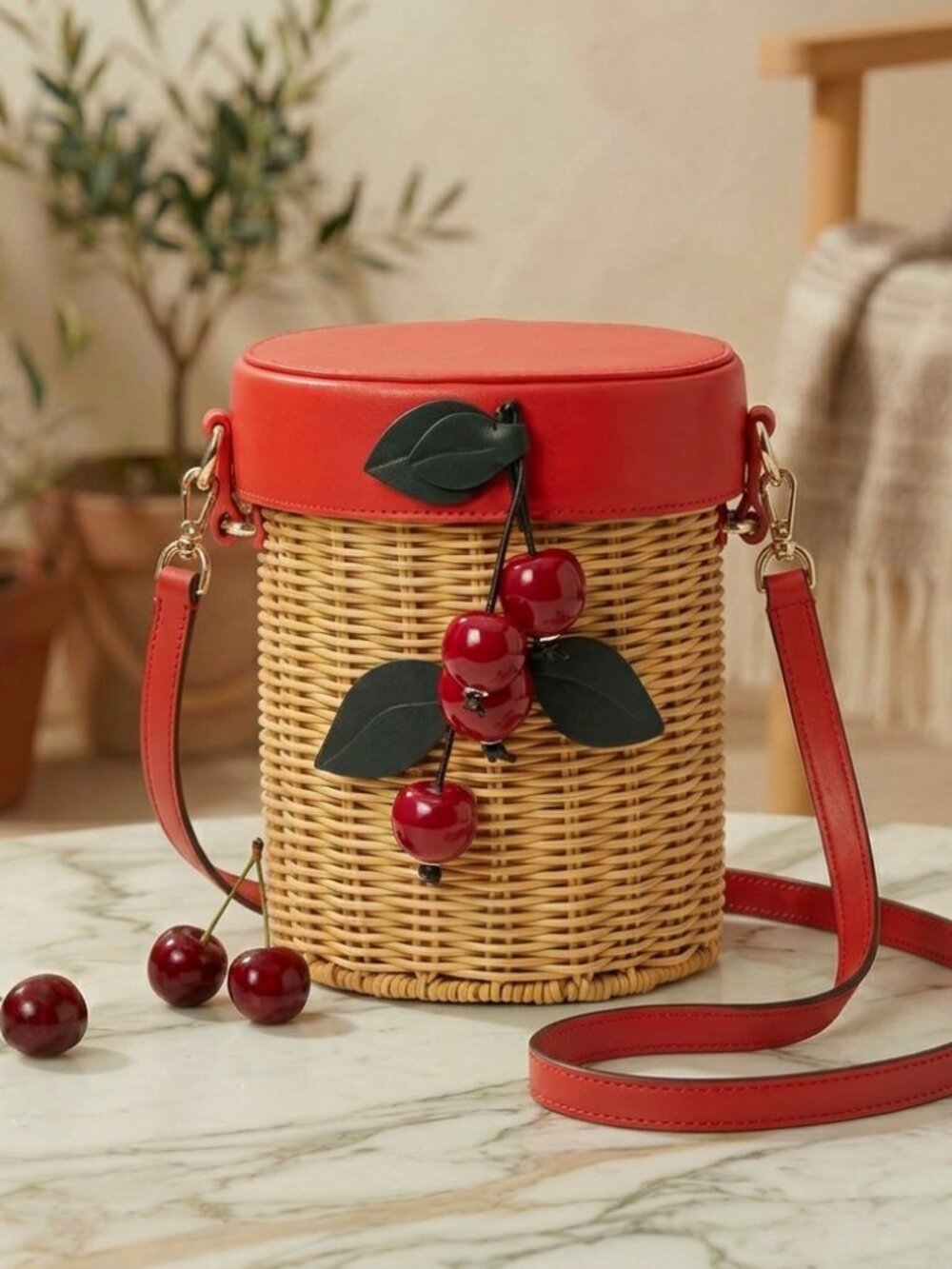 Kate Spade Red Cherry Wicker Picnic Crossbody Bag PXRUB411